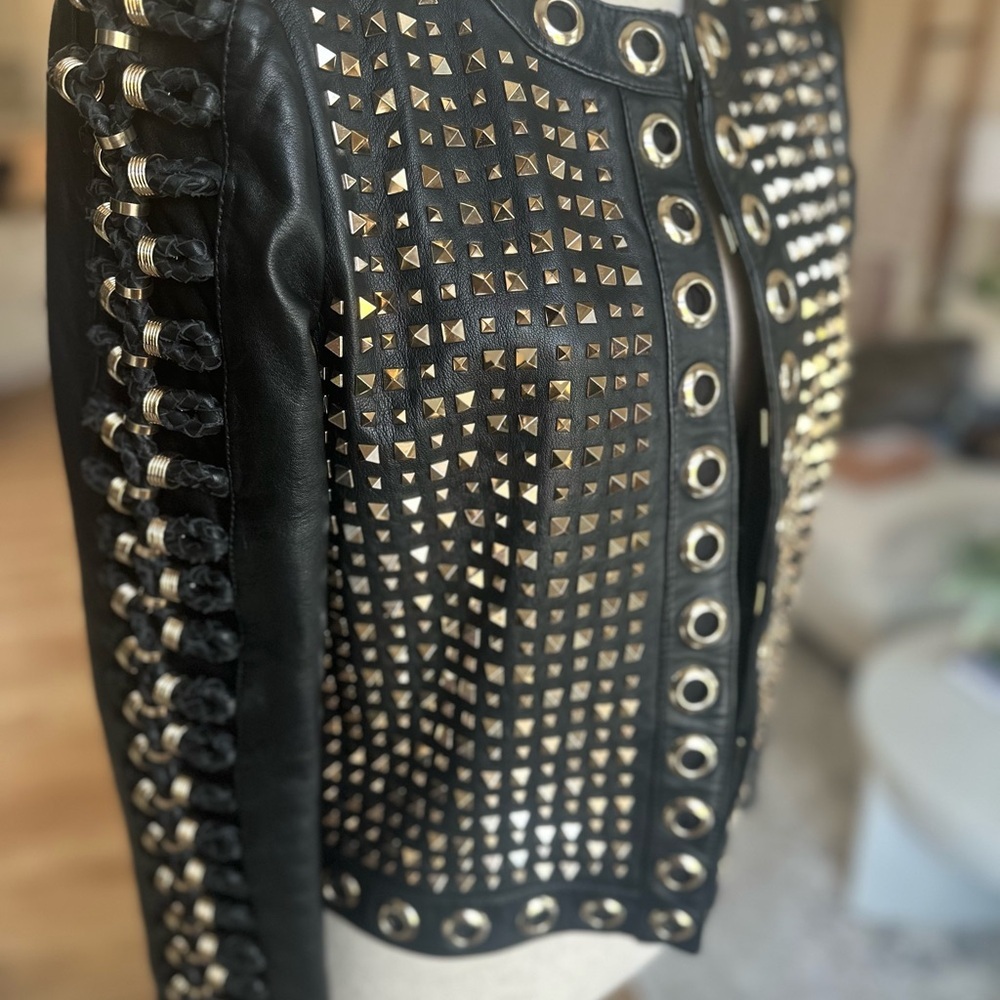 Alice + Olivia Black and Gold Leather Jacket - Picture 10 of 10